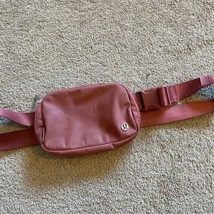 Lululemon Belt bag